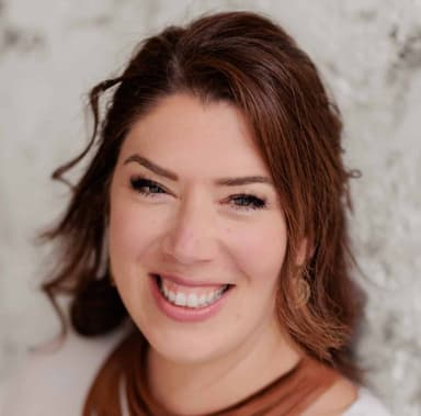Dr. Denise Ginzburg-Marku
